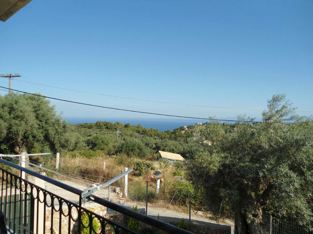 Отель Monika Lefkada Цукаладес Экстерьер фото